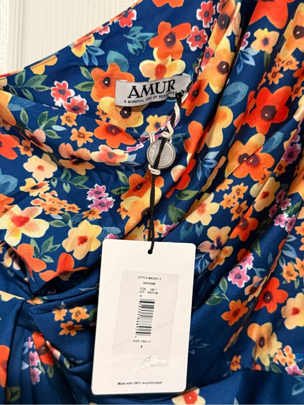 NWT AMUR One-Shoulder Blue Floral Twist-Front Midi Dress SIZE 4 - Picture 6 of 8